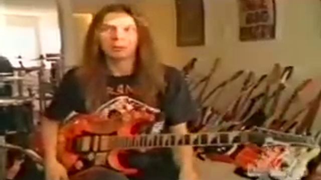 Paul Gilbert's 1992 DiMarzio Interview смотреть онлайн