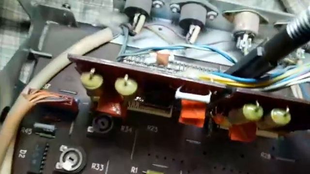 Новый Год 2023 в темноте. Маяк 233 стерео разборка. Конденсаторы электролитические и регуляторы смотреть онлайн