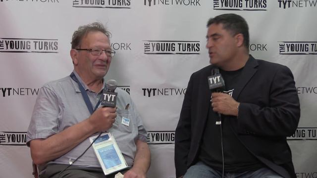 Larry Sanders Interview At 2016 Democratic National Convention смотреть онлайн