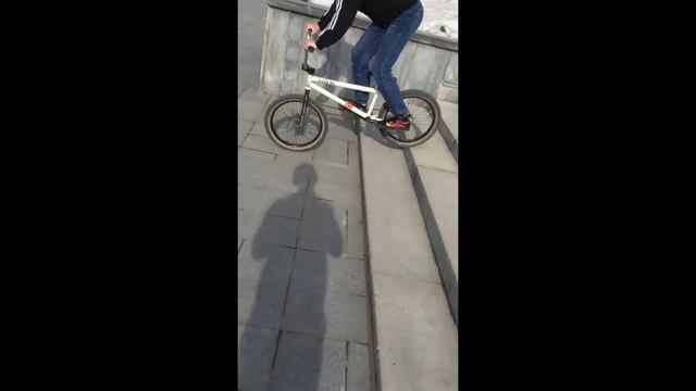 EKB Trip/ Трюки на Bmx смотреть онлайн