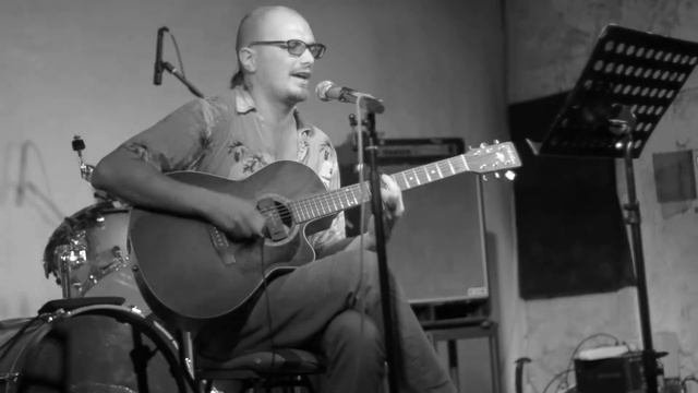 Павло Волошин- Не Пускай Дівча Гуляти (Вася Club)Кончится Лето 2018 смотреть онлайн