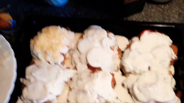 КАК ПРИГОТОВИТЬ МЯСО.МУЖСКИЕ РЕЦЕПТЫ.Накрываем стол на день рождение папы . смотреть онлайн