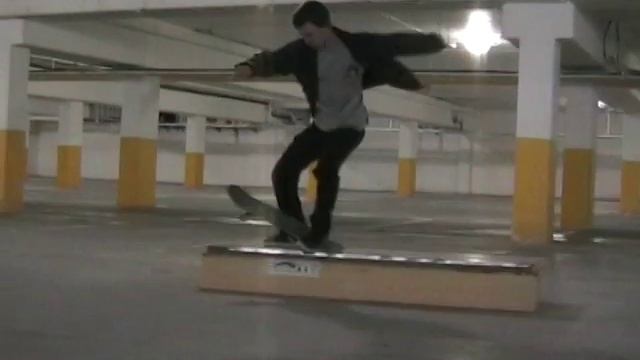 tom heelflip back 5-0 mongo push out смотреть онлайн