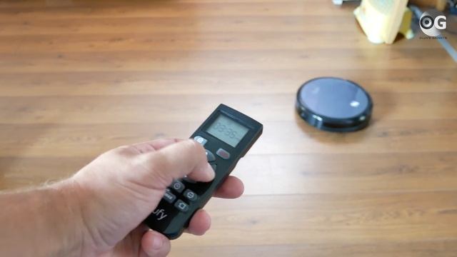 Eufy RoboVac 11 - robotic vacuum cleaner by Anker смотреть онлайн