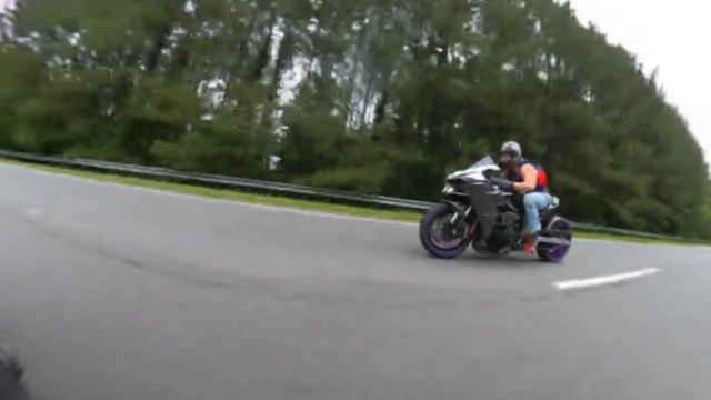 FASTEST H2'S IN THE NATION BATTLE! EPIC RACES! NINJA H2 OWNERS MEET смотреть онлайн