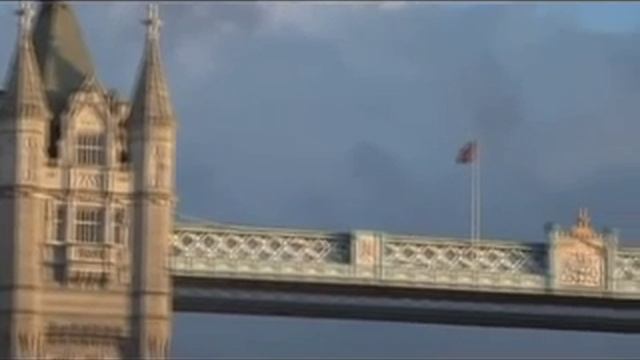 Tower Bridge - English Voice Over смотреть онлайн