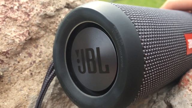 Jbl flip essential bass test смотреть онлайн