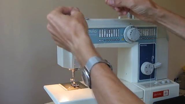 Sewing machine Nähmaschine Швейная машина Veritas Famula Electronic 4891 ремонт смотреть онлайн