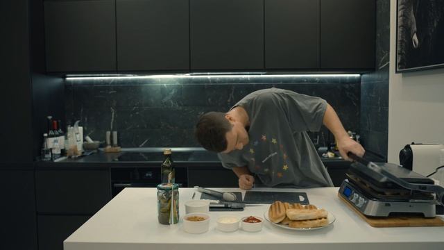 ХОТ-ДОГИ, САМЫЙ БЫСТРЫЙ РЕЦЕПТ смотреть онлайн