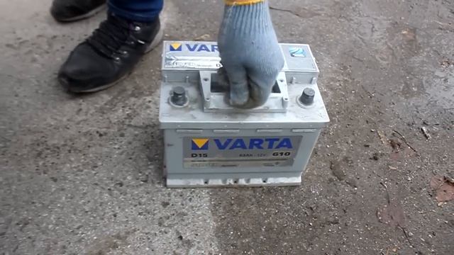 КАК правильно ЗАМЕНИТЬ АККУМУЛЯТОР автомобиля? смотреть онлайн