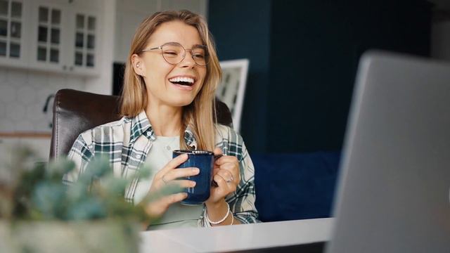 The 3 Reasons Why Your Ex Will Most Likely Come Back After No Contact смотреть онлайн