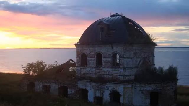 ДЕРЕВУШКА ПОКРОВСКОЕ смотреть онлайн