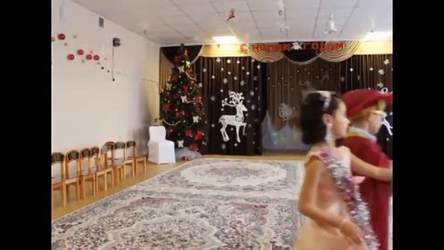 танец принцев и принцесс смотреть онлайн