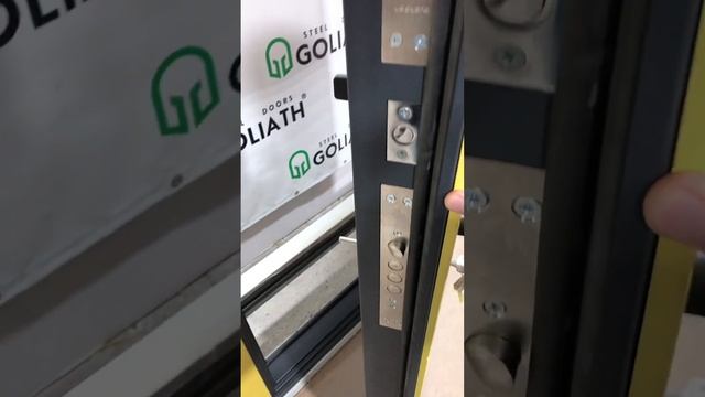 Дверь в эмали. Portalle. Реплика.