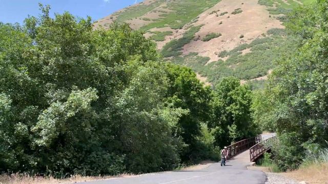 Ariel Rider X Class 52 Volt Electric Bike Review & Test смотреть онлайн