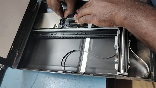Canon Scanner Lide 110/120 Black Scanning problem Repair смотреть онлайн
