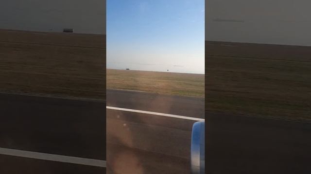 Marco Polo (Venice) airport landing смотреть онлайн