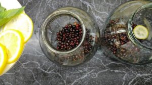 Никогда не думала, что так вкусно! Закатываем Мохито из чёрной смородины!