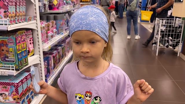 СЕСТРА БРОС ШОУ ПОЛУЧИЛА ПАСПОРТ. ПОКУПАЕМ ТЕПЛЫЕ ВЕЩИ ДЛЯ НИКИ. НИКА ЛАЙФ смотреть онлайн