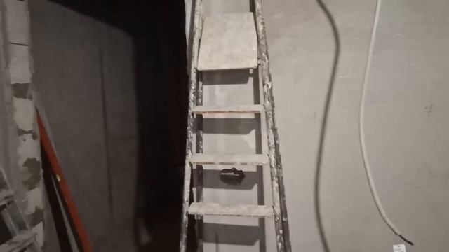 Как ИЗДЕВАЕТСЯ заказчик на приёме работы☝?? сдаю штукатурку смотреть онлайн