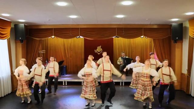 Мастер-класс по вепскому танцу от ансамбля «Кантеле» (часть 1) смотреть онлайн
