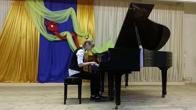 Папылева Илона, 11 лет, С. Прокофьев, "Сказочка" смотреть онлайн