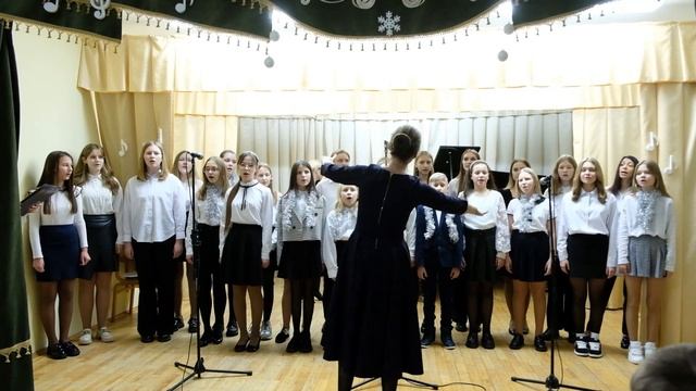 Хор старших классов Рождественская песня из оперы "Под первой звездой" смотреть онлайн