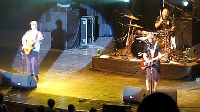 Manu Chao - Bongo Bong (Live in Bucharest, Romania, 16.04.2011) смотреть онлайн