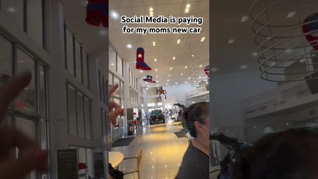 I can’t believe someone said that. Would you buy your mom a new car? Chevy Equinox 2024 смотреть онлайн