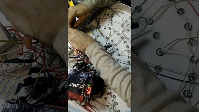 не работает подсветка люстры смотреть онлайн