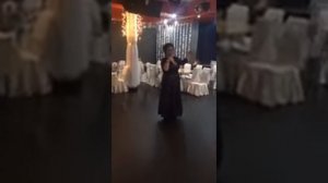 Юбилярша,спела гостям