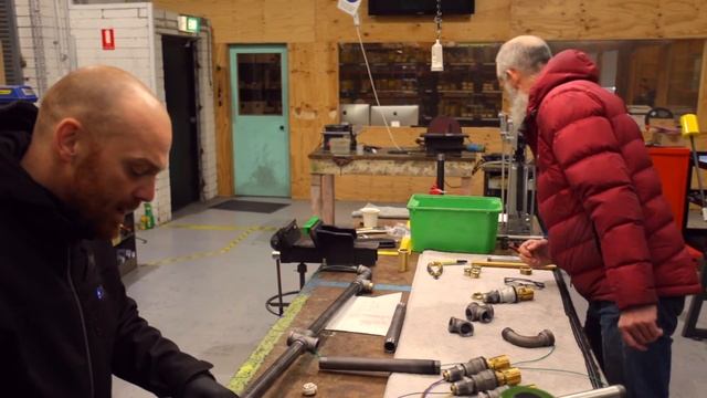 How To Build Our Large Braced Plumbing Pipe Billiard Table Light смотреть онлайн