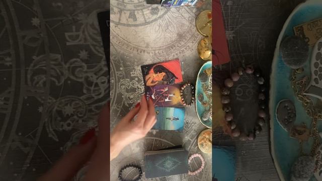 ТАРО✨ ЧТО ПОЛОМАЛОСЬ И КАК ПОЧИНИТЬ✨🔮☀️ смотреть онлайн
