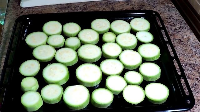 Кабачки рецепты. Кабачки в духовке. Очень вкусно! смотреть онлайн
