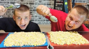 СЪЕШЬ 3 КГ САЛАТА ЧТОБЫ ЗАРАБОТАТЬ ДЕНЬГИ l КТО БЫСТРЕЕ СЪЕСТ КРАБОВЫЙ САЛАТ