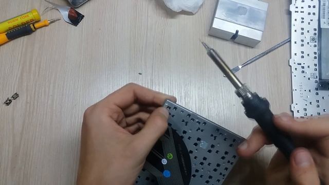 Как заменить фрейм на клавиатуре HP 4540s\HP 4545s