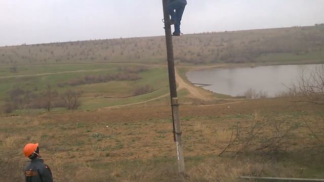 Скользящий электромонтер смотреть онлайн