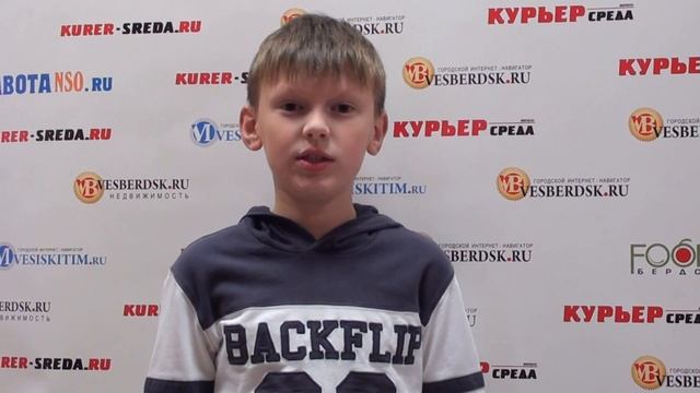 Игорь Баркунов читает стих Есенина смотреть онлайн