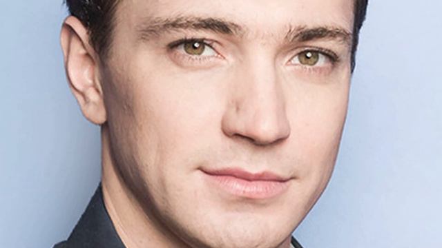 ПЕЧАЛЬНАЯ СУДЬБА! Кто жена и как выглядят 2 сыновей известного актера Евгения Ширикова? смотреть онлайн