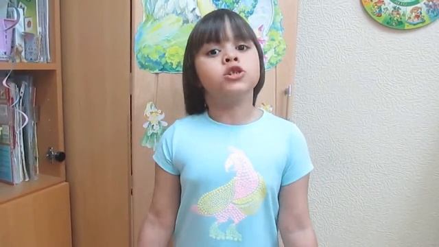 "Весенние лучики поэзии": Арина Аль Сади читает стихи Игоря Мазина смотреть онлайн