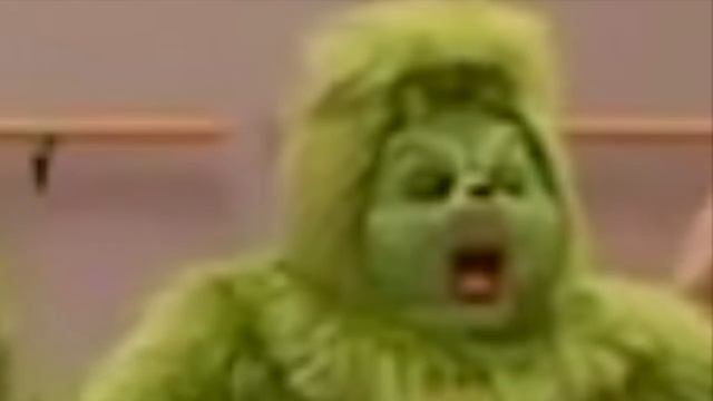 The Grinch Does Yoga смотреть онлайн