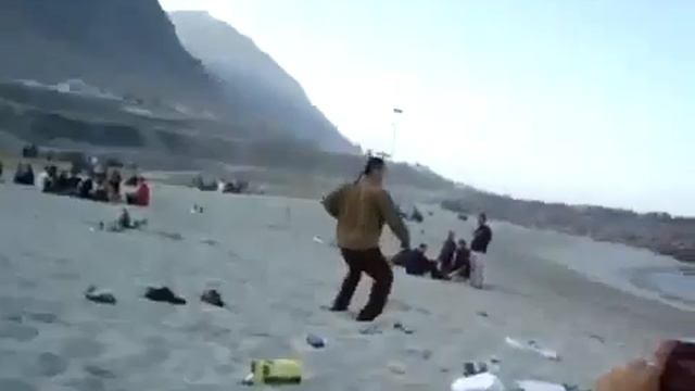 Поддержим_ может не допрыгнет... -) смотреть онлайн