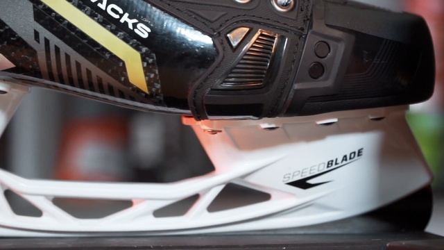 Обзор на коньки Ccm Tacks AS-V Pro ( Skates CCM TACKS AS-V PRO)