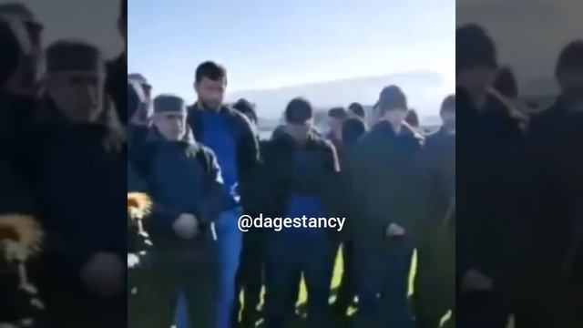 Земельный конфликт разгорается у поселка Семендер в пригороде Махачкалы. Около 400 жителей вышли смотреть онлайн