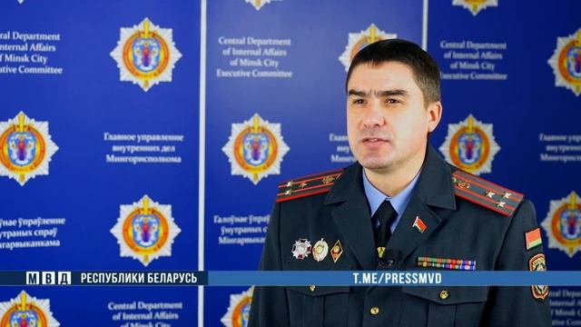 В Минске за дачу взятки задержан водитель Skoda смотреть онлайн