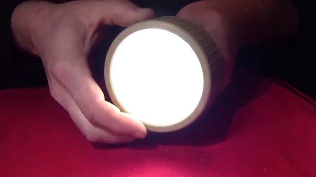 Как сделать светодиодное освещение камеры, дешевое и простое, вынуть светодиодную лампочку DIY смотреть онлайн
