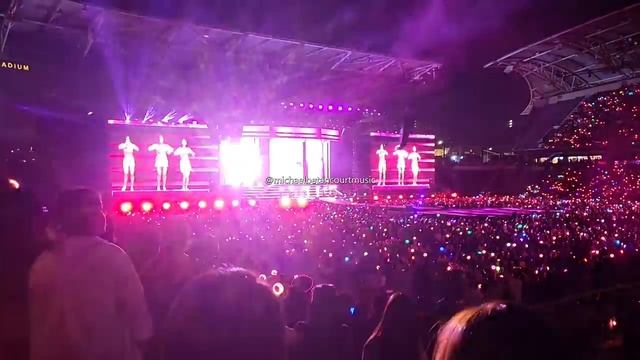TWICE - 1, 3, 2 @ Banc Of California Stadium 4TH WORLD TOUR ‘Ⅲ’ ENCORE 220514