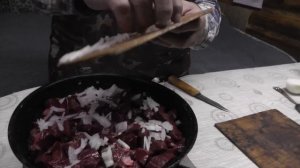 Готовим сердце сохатины. Песня от Романыча!!!