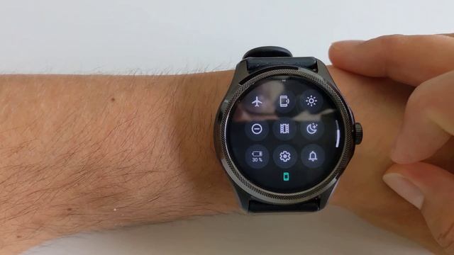 Mobvoi TicWatch Pro 5 UI смотреть онлайн