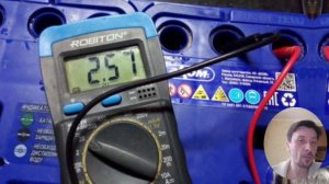 Вот почему кипит электролит при зарядке аккумулятора. Когда кипение норма, а когда нет